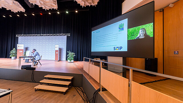 View of the stage of the Carlowitz Hall at the Congresscenter Chemnitz